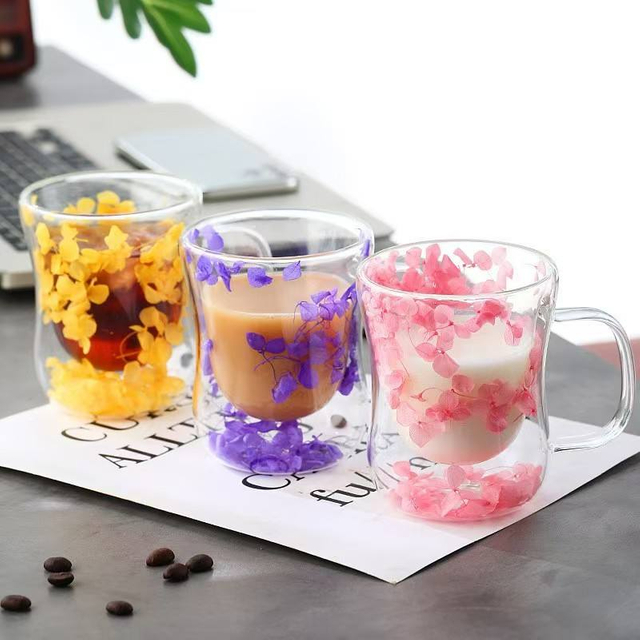 Creative Built-in Dried Flowers High Borosilicate Glass Mug