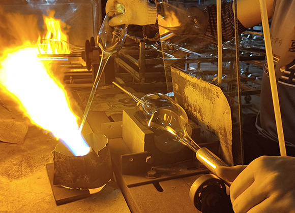 Glassware Mouth Blowing