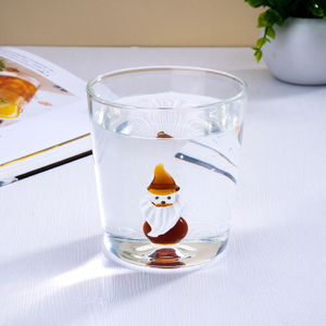 OEM/ODM 3D Figurine Inside High Borosilicate Christmas Glass Cup