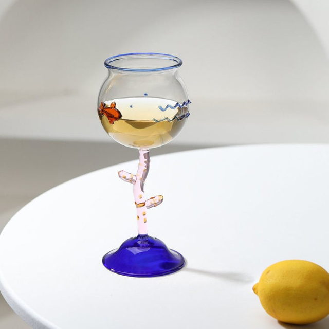 Wholesale Customized 3D Fish Hand-blown Heat-resistant Goblet Red Wine Cup